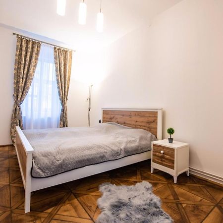 Apartment Amalia Sibiu Exterior photo