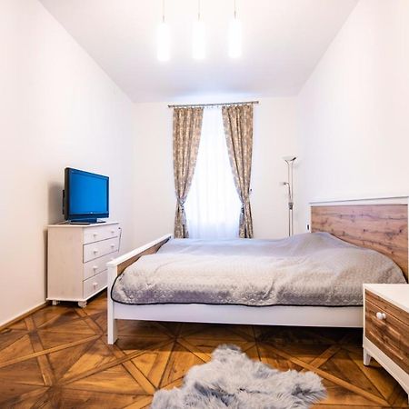 Apartment Amalia Sibiu Exterior photo