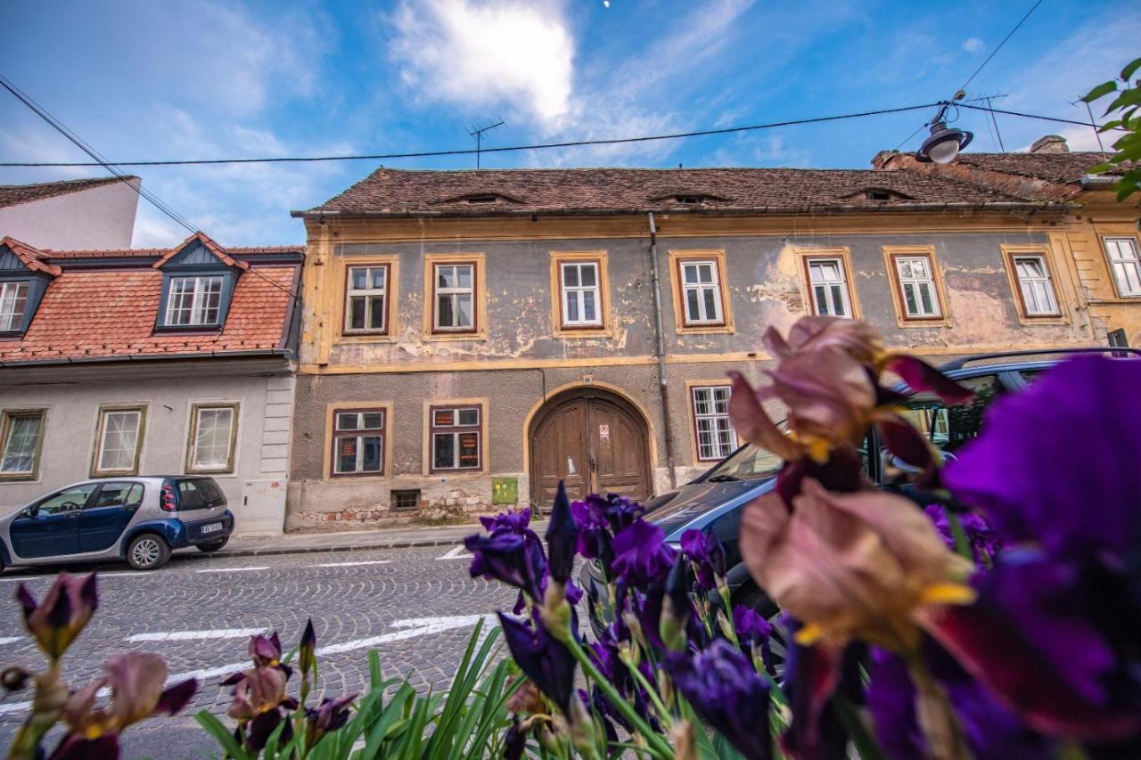Apartment Amalia Sibiu Exterior photo