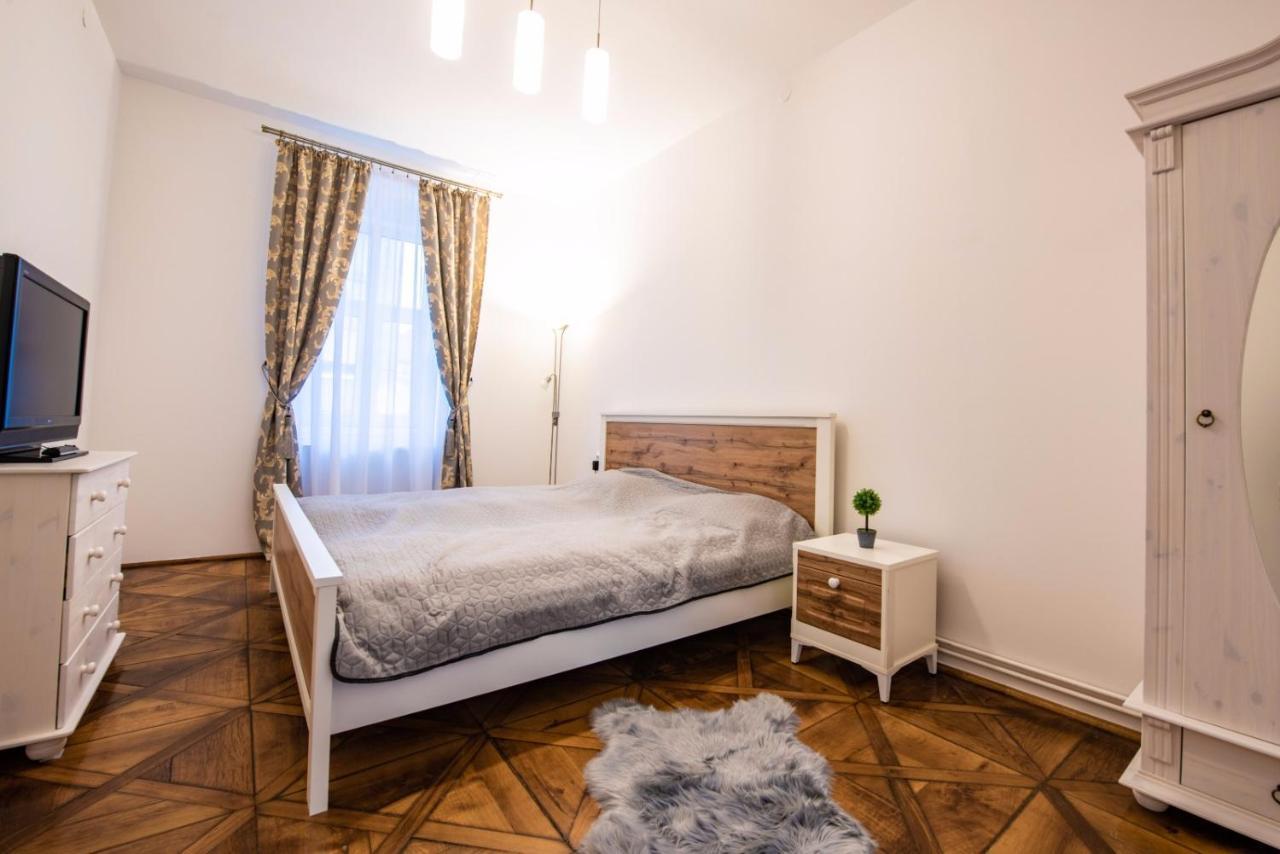 Apartment Amalia Sibiu Exterior photo