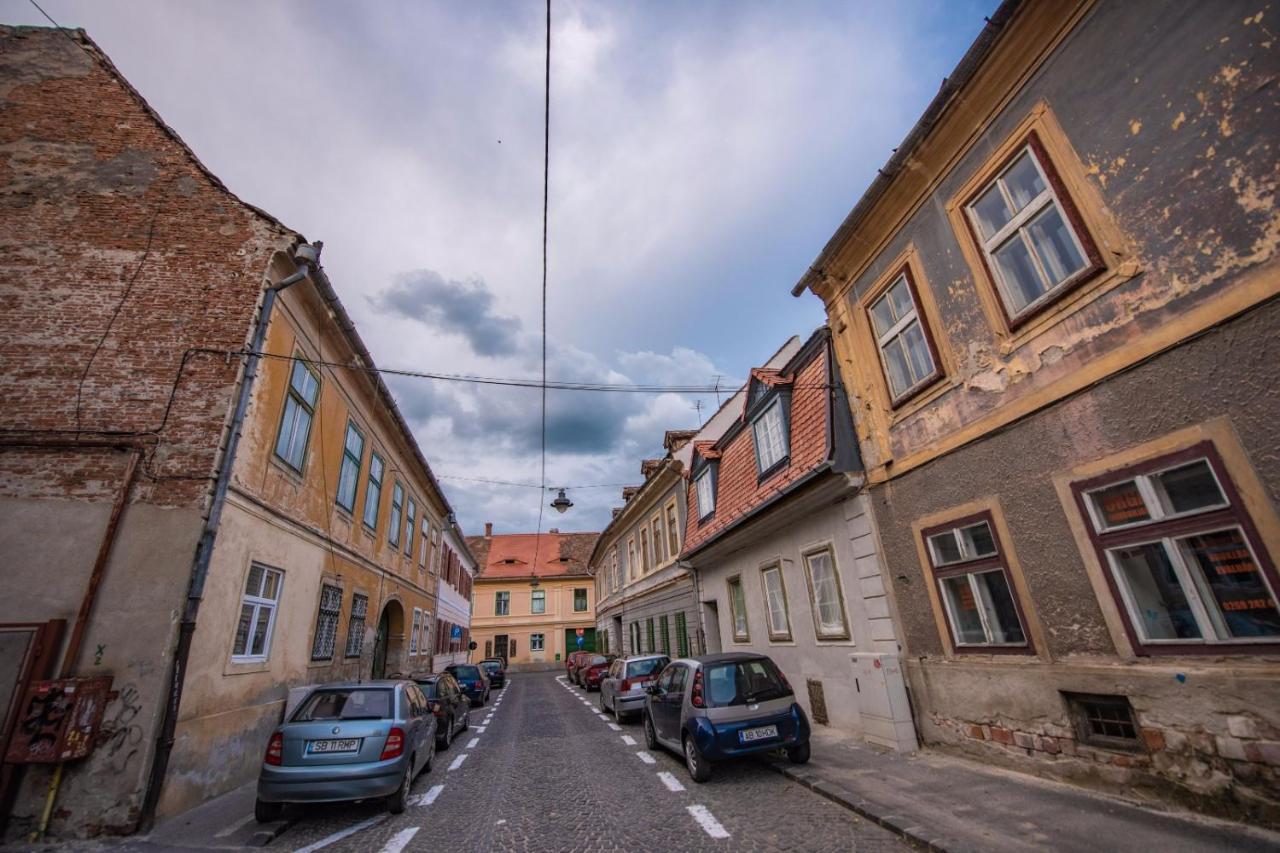 Apartment Amalia Sibiu Exterior photo